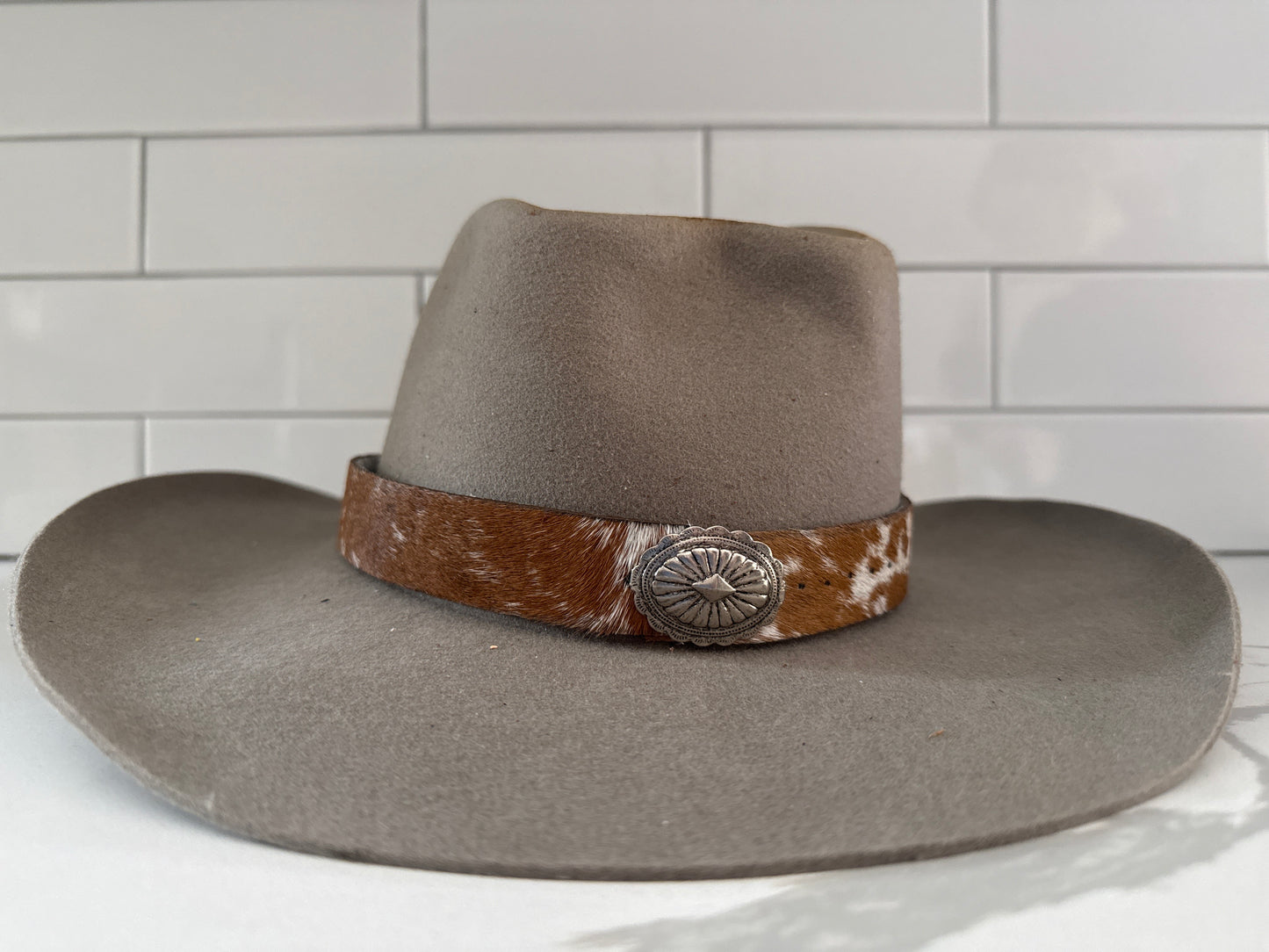 Cowhide Hat Band with Concho